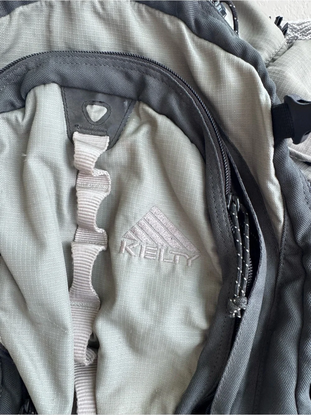 Kelty Redwing 2650 Internal Frame Backpack